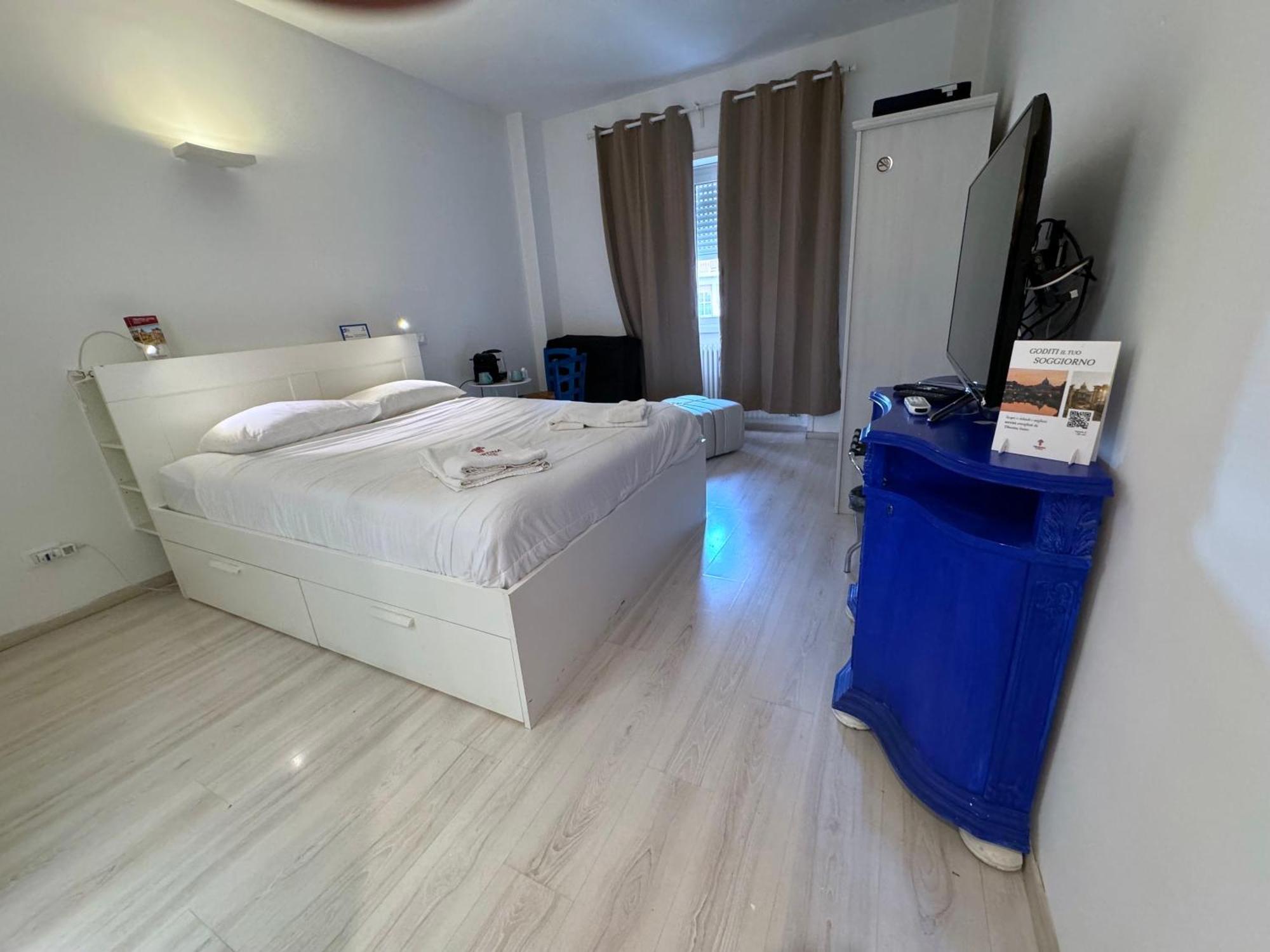 Tiburtina Suites, Roma Ngoại thất bức ảnh