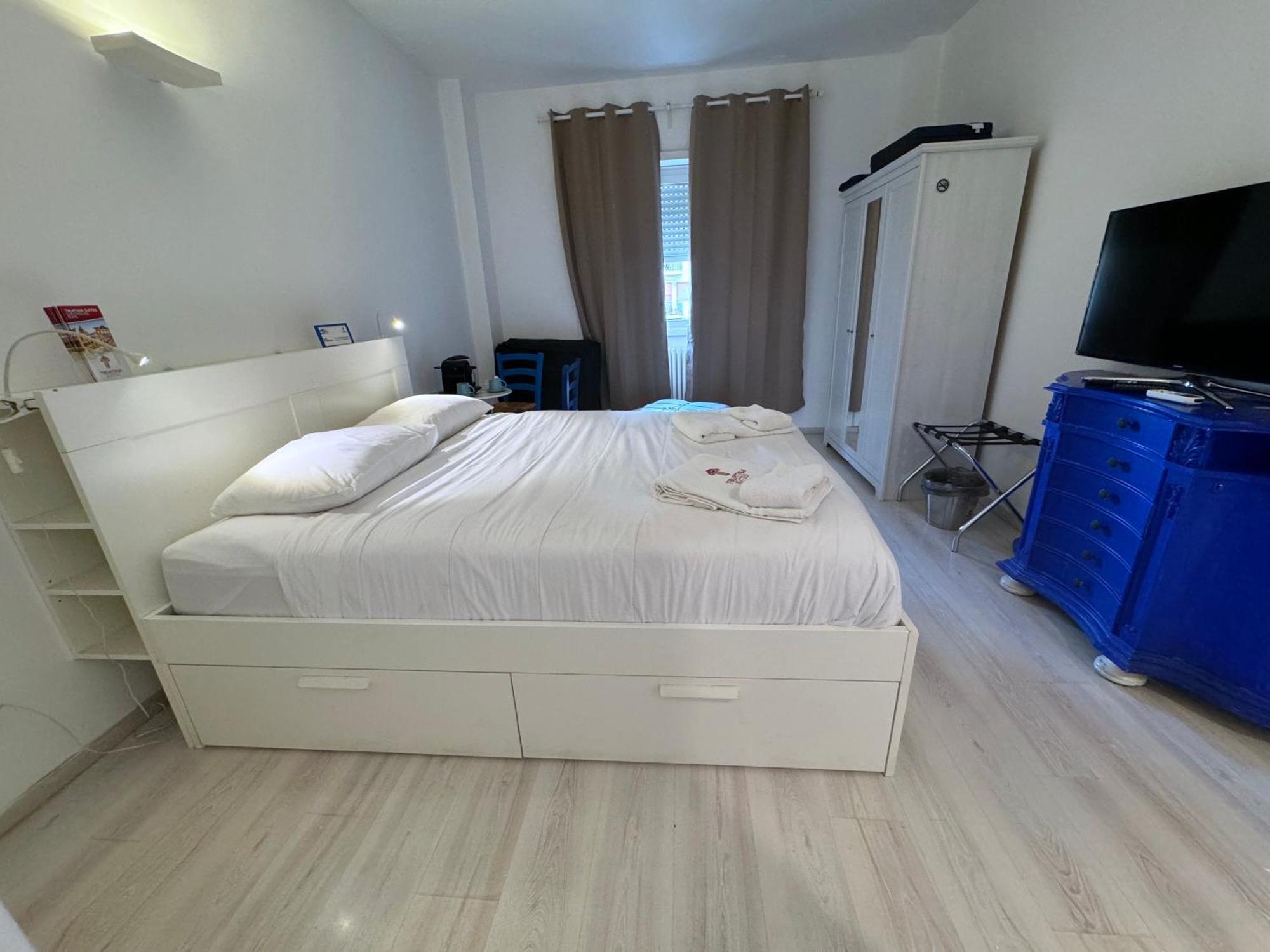 Tiburtina Suites, Roma Ngoại thất bức ảnh