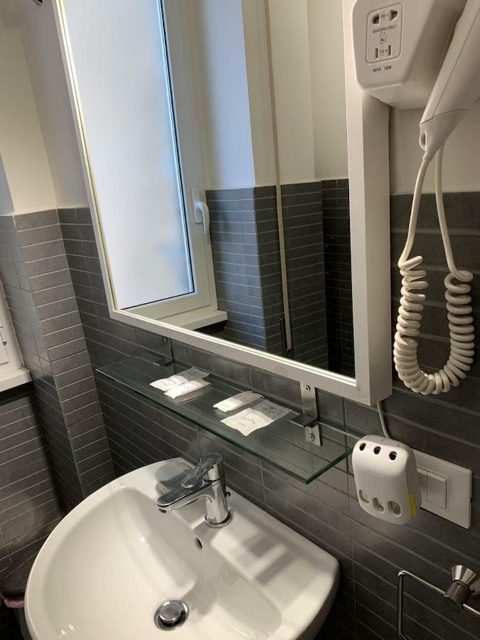 Tiburtina Suites, Roma Ngoại thất bức ảnh